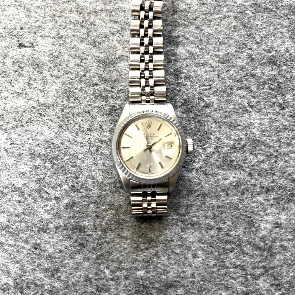 SOLD***Women’s Rolex Datejust Oyster***SOLD - Picture 6 of 9
